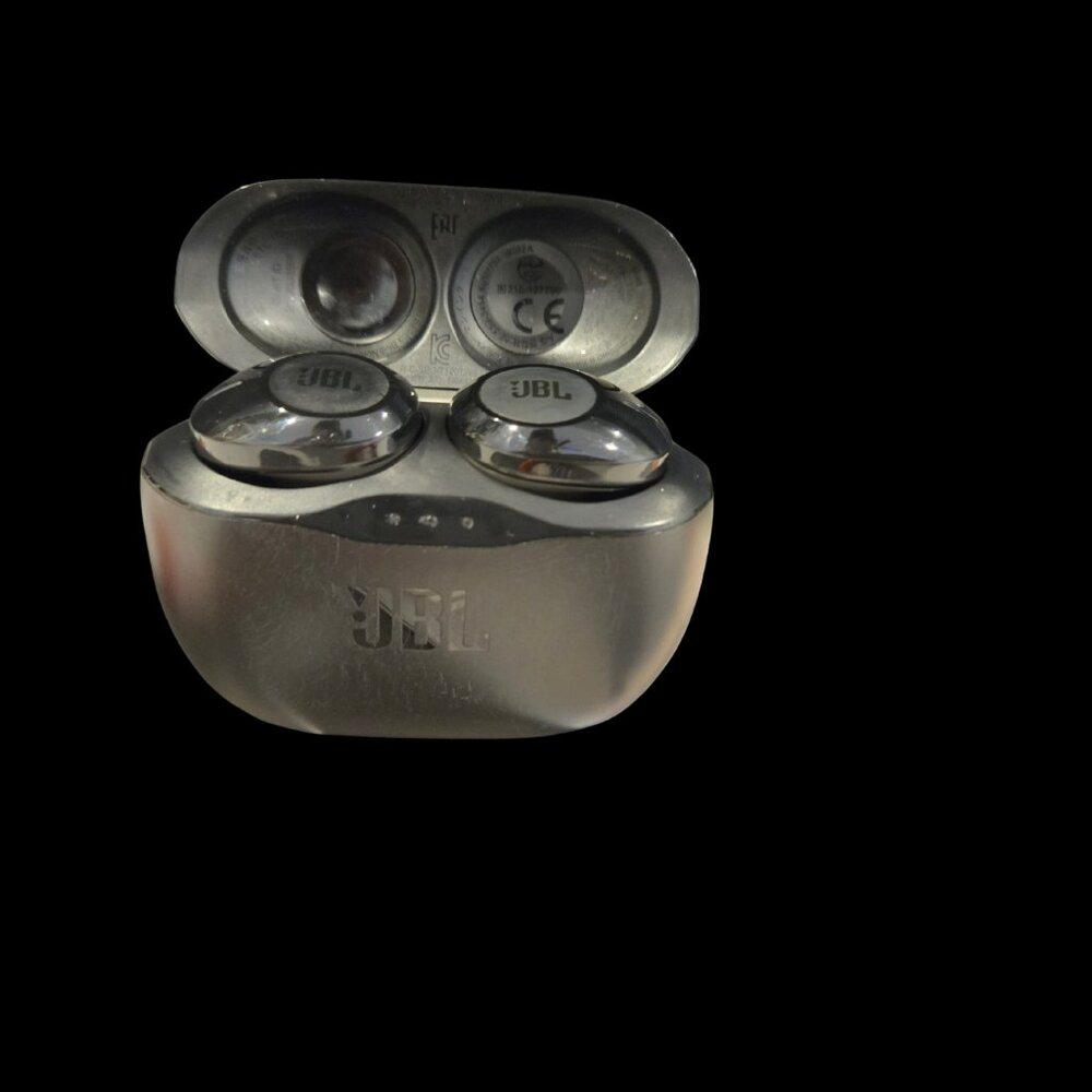JBL TUNE 120 TWS Wireless Earbuds – Black – With Charging Case - Picture 8 of 8